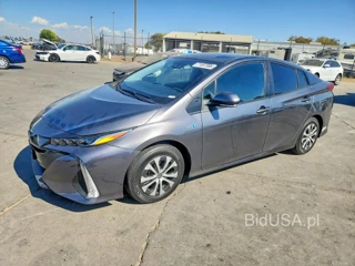 TOYOTA PRIUS PRIME XLE