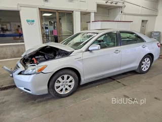 TOYOTA CAMRY HYBRID