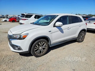 MITSUBISHI OUTLANDER SPORT ES