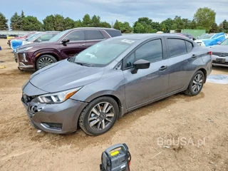 NISSAN VERSA S