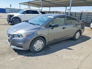 NISSAN VERSA S