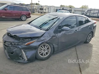 TOYOTA PRIUS PRIME XLE