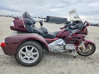 HONDA GL1800