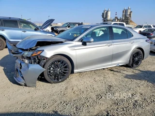 TOYOTA CAMRY XSE