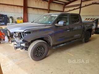 TOYOTA TUNDRA SR5
