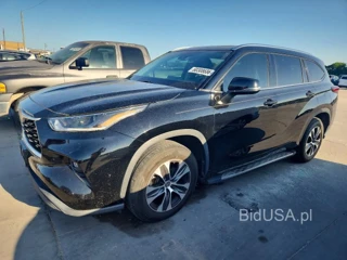 TOYOTA HIGHLANDER XLE