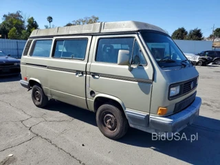 VOLKSWAGEN VANAGON