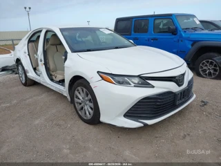 TOYOTA TOYOTA CAMRY LE