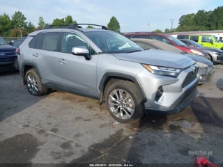 TOYOTA TOYOTA RAV4 XLE PREMIUM
