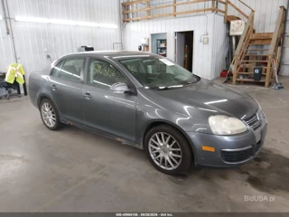 VOLKSWAGEN VOLKSWAGEN JETTA WOLFSBURG EDITION