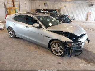 JAGUAR JAGUAR XE 25T PREMIUM