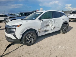 NISSAN KICKS SV