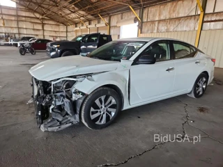 NISSAN ALTIMA S