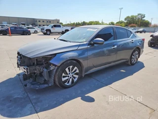 NISSAN ALTIMA S