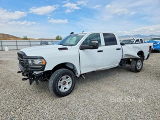 RAM 2500 TRADESMAN