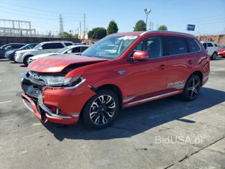 MITSUBISHI OUTLANDER SE