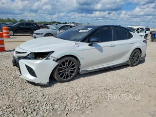 TOYOTA CAMRY TRD