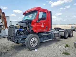 FREIGHTLINER CASCADIA 116