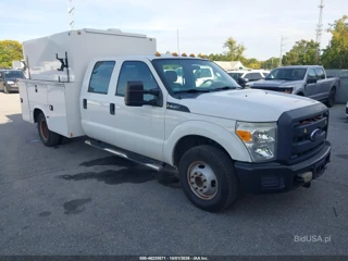 FORD FORD F-350 CHASSIS XL