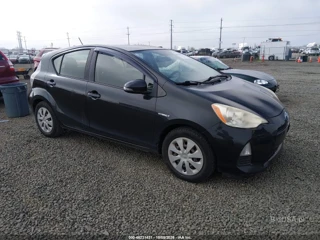 TOYOTA TOYOTA PRIUS C TWO