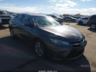 TOYOTA TOYOTA CAMRY SE