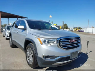 GMC ACADIA SLE-2