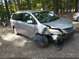 TOYOTA TOYOTA SIENNA XLE 7 PASSENGER