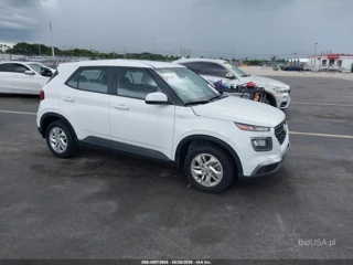 HYUNDAI HYUNDAI VENUE SE