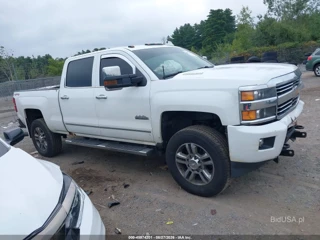 CHEVROLET CHEVROLET SILVERADO 2500HD BUILT AFTER AUG 14 HIGH COUNTRY