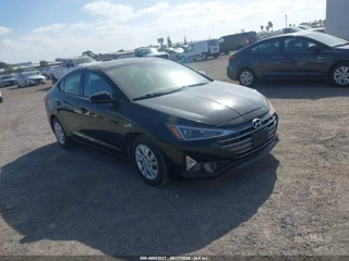 HYUNDAI HYUNDAI ELANTRA SE