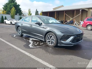 HYUNDAI HYUNDAI SONATA HYBRID BLUE
