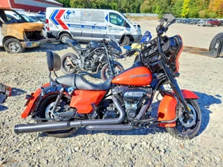 HARLEY-DAVIDSON FLHXS