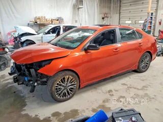 KIA FORTE GT LINE