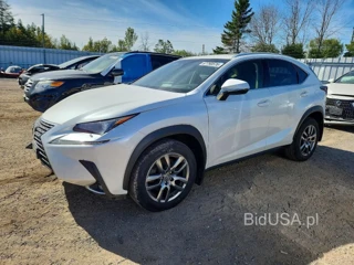 LEXUS NX 300 BASE