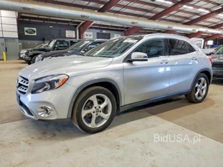 MERCEDES-BENZ GLA 250 4MATIC