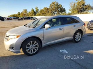 TOYOTA VENZA LE