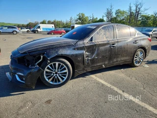 INFINITI Q50 3.0T LUXE