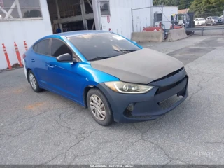 HYUNDAI HYUNDAI ELANTRA SE