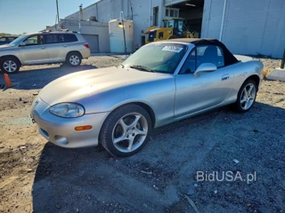 MAZDA MX-5 MIATA BASE