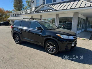 TOYOTA HIGHLANDER HYBRID XLE