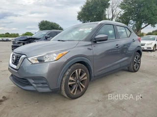 NISSAN KICKS SV