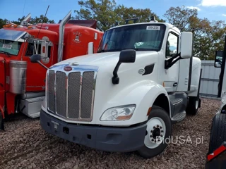 PETERBILT 579