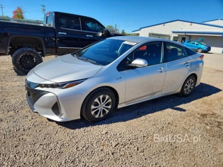 TOYOTA PRIUS PRIME LE