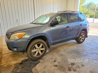 TOYOTA RAV4 BASE