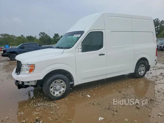 NISSAN NV 2500 HD SV