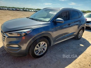 HYUNDAI TUCSON SE