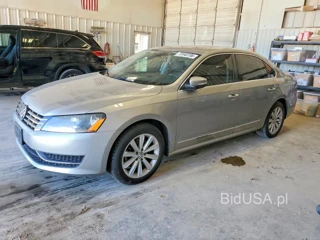 VOLKSWAGEN PASSAT SEL