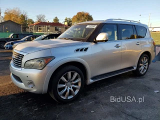 INFINITI QX56 BASE