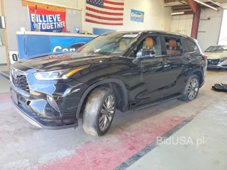 TOYOTA HIGHLANDER HYBRID PLATINUM