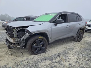 TOYOTA RAV4 XSE
